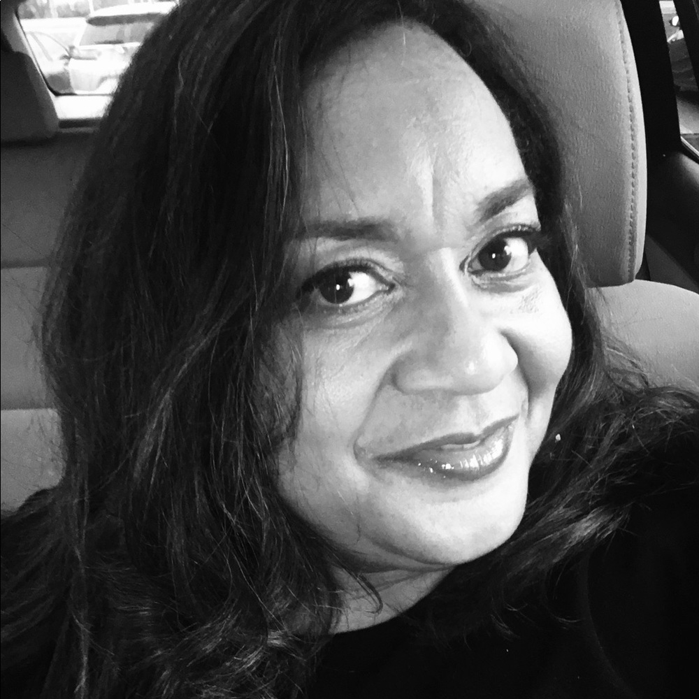 Meet your Posher, Valarie